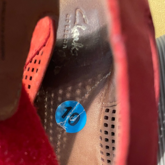 Clark’s red shoes - Picture 2 of 3